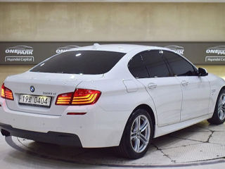 BMW 5 Series foto 3