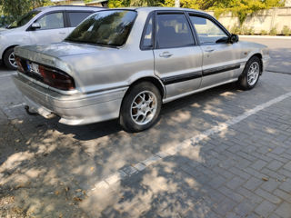 Mitsubishi Galant foto 7