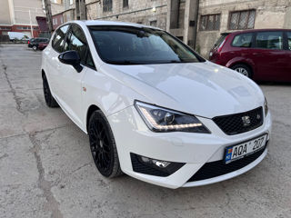 Seat Ibiza foto 1