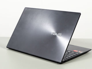 Se vinde  ASUS ZenBook 13 OLED (UM325S) Laptop  New foto 5