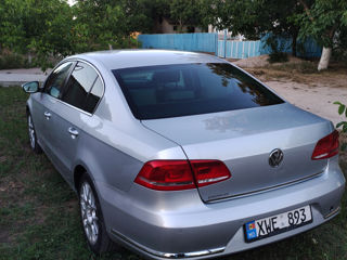 Volkswagen Passat foto 4