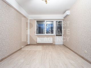 Apartament cu 4 camere, 156 m², Buiucani, Chișinău foto 12