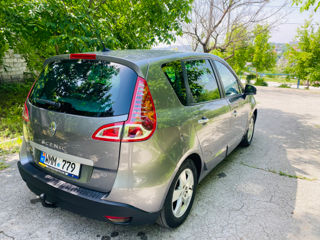 Renault Scenic foto 3