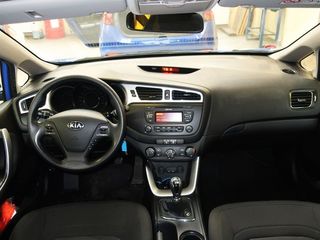 KIA Ceed foto 6