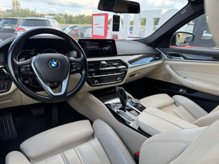 BMW 5 Series foto 7