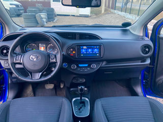 Toyota Yaris foto 5
