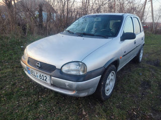 Opel Corsa foto 2