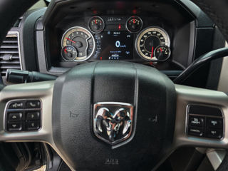 Dodge Ram foto 9