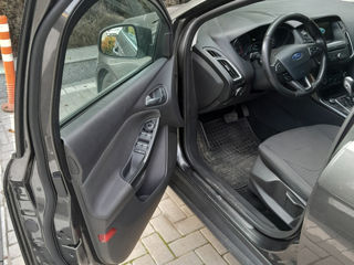 Ford Focus foto 9