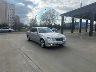 Mercedes E-Class foto 3