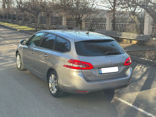 Peugeot 308 foto 4