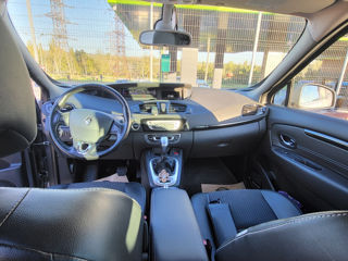 Renault Grand Scenic foto 8