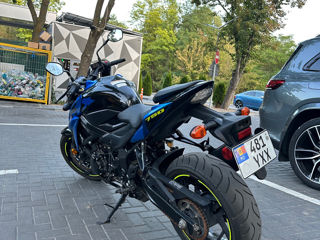 Suzuki GSX-S 750 foto 3