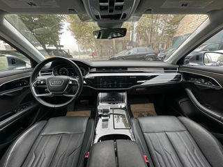 Audi A8 foto 8