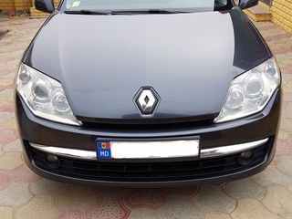 Renault Laguna foto 1