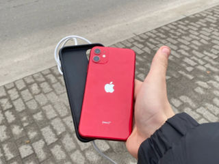 iPhone 11(red product) foto 3