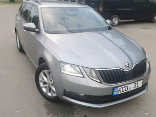 Skoda Octavia foto 4