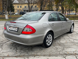 Mercedes E-Class foto 4