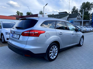 Ford Focus foto 3