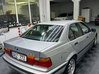 BMW 3 Series foto 6