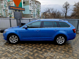 Skoda Octavia foto 3