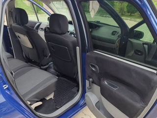 Renault Grand Scenic foto 10