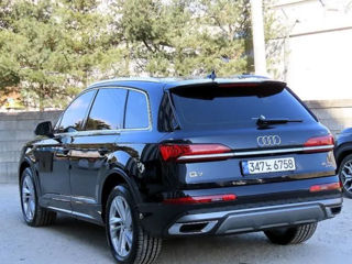 Audi Q7 foto 2