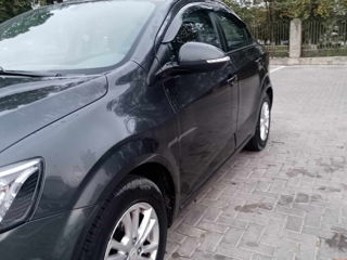 Chevrolet Aveo foto 4