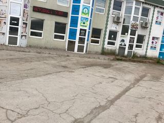 Spre vânzare spațiu comercial amplasat pe str. Mihai Eminescu 19 or. Briceni.