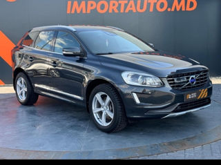 Volvo XC60 foto 2