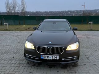 BMW 7 Series foto 6