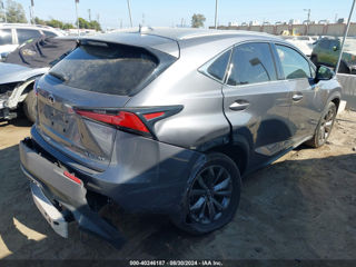 Lexus NX Series foto 8