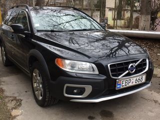 Volvo XC70 foto 1