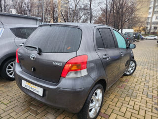 Toyota Yaris foto 4