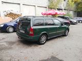 Opel Astra foto 3