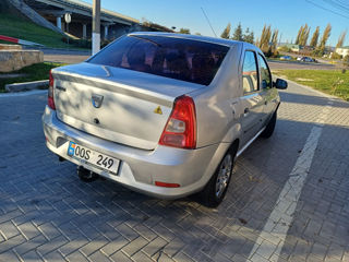 Dacia Logan foto 3