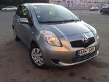 Toyota Yaris foto 1