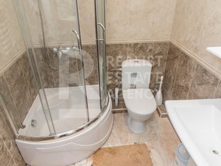 Chirie, Apartament, 4 odăi, Centru, str. București foto 13