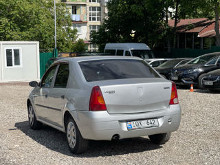 Dacia Logan фото 6