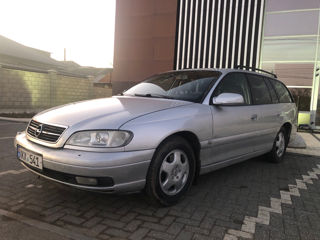 Opel Omega foto 7