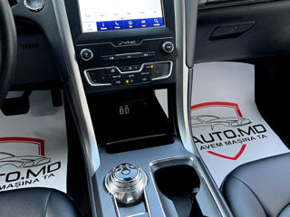 Ford Fusion фото 10