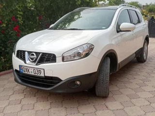 Nissan Qashqai+2