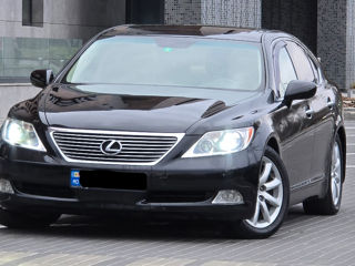 Lexus LS Series