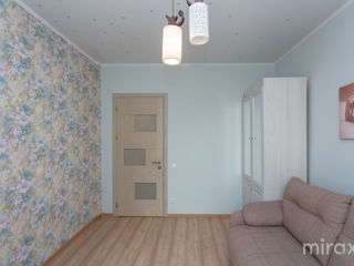 Apartament cu 3 camere, 190 m², Botanica, Chișinău foto 2