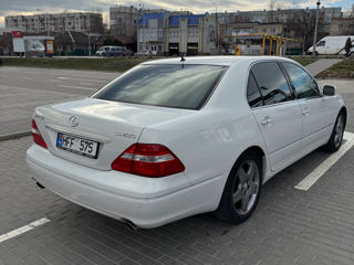 Lexus LS Series foto 4