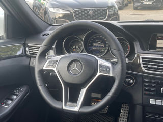 Mercedes E-Class foto 13