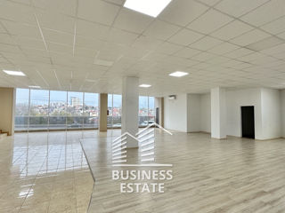 Chirie! 600 m2! Centru, bd. Dacia! Open Space! Parking 35+