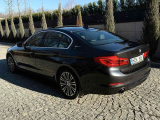 BMW 5 Series foto 4