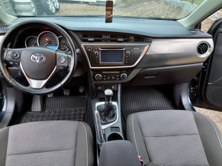 Toyota Auris foto 7