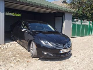 Lincoln MKZ foto 1